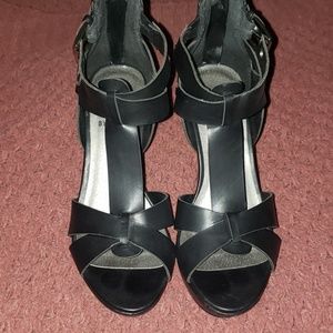 Henzie-Black-Heels